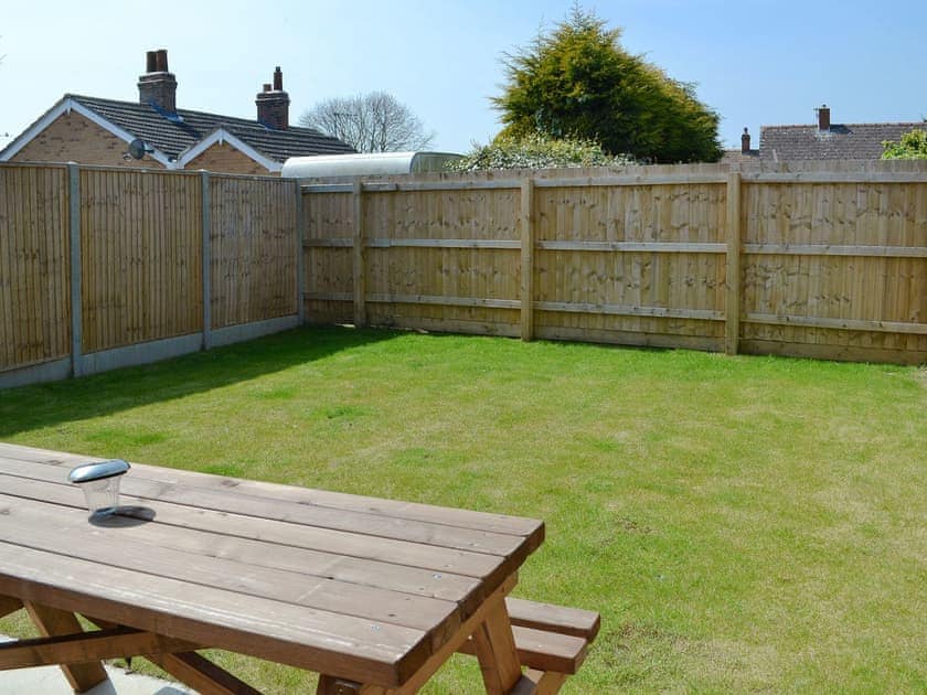 Garden | Coastal Cottages - Sea Shells, Sutton-on-Sea, nr. Mablethorpe