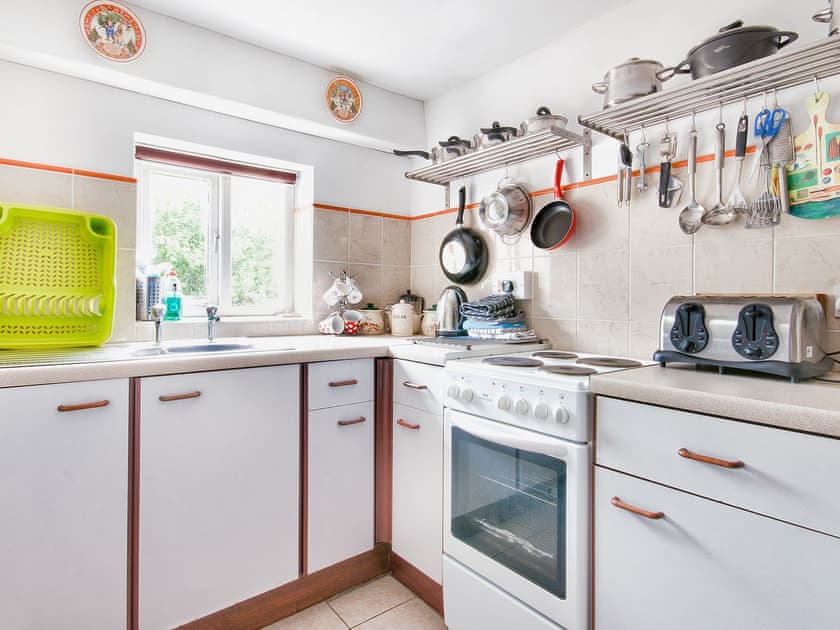 Kitchen/diner | Town End Barn, Warslow, nr. Buxton
