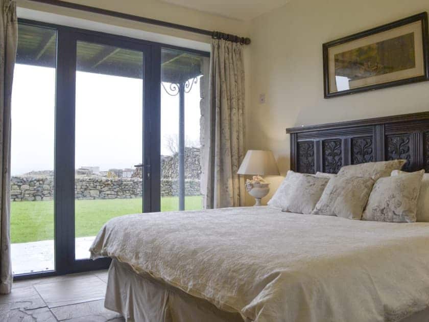 Comfortable double bedroom | The Granary - High Thorn Farm Cottages, Selside near Kendal