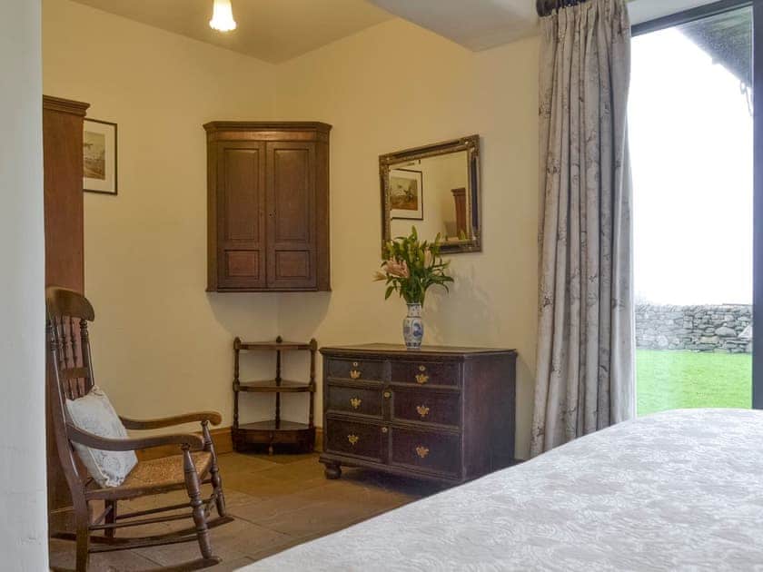 Dressing area within double bedroom | The Granary - High Thorn Farm Cottages, Selside near Kendal