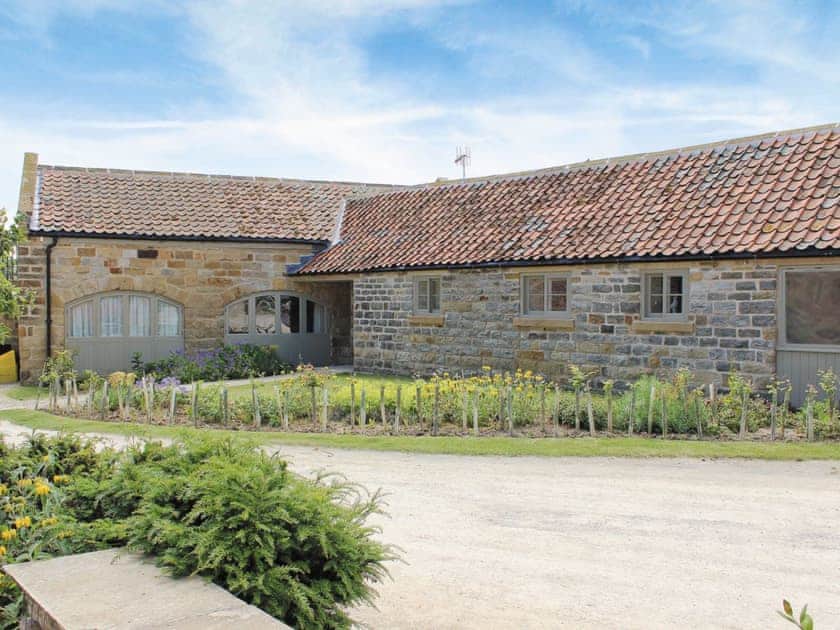 Exterior | Scalby Lodge - The Cart Shed, Scalby, Scarborough