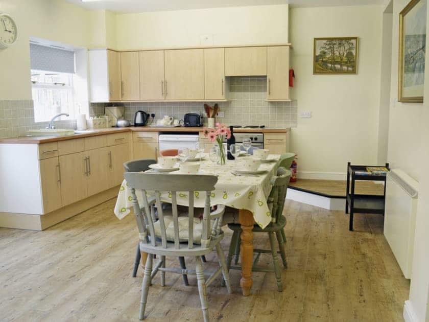 Kitchen/diner | Stable Cottage 1, Rudston near Bridlington