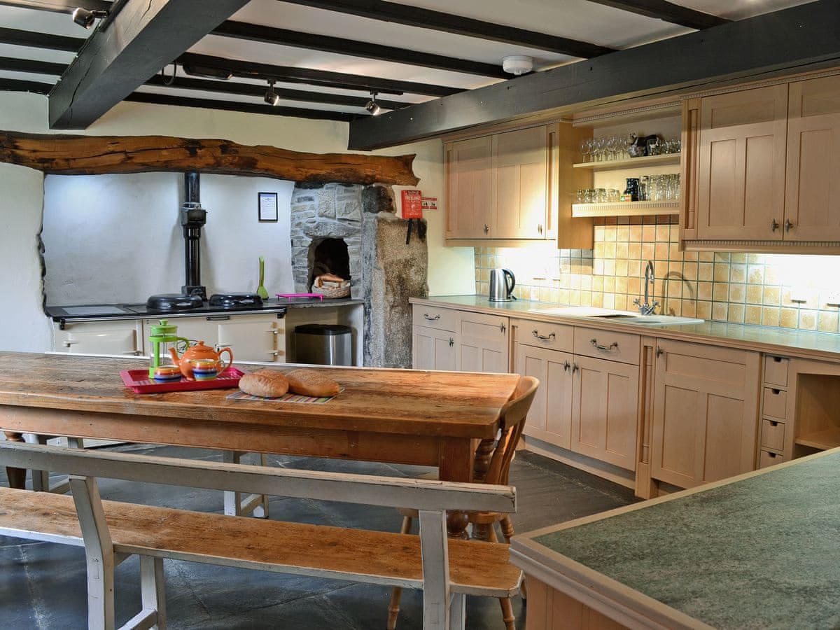 Treworgie Barton - Farmhouse