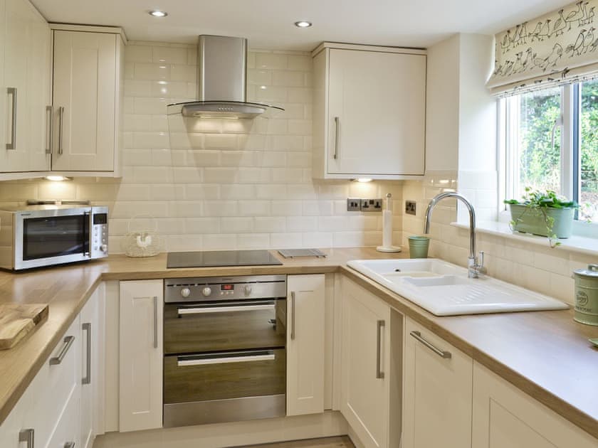 Kitchen | Donadea Cottage, Babell nr. Holywell