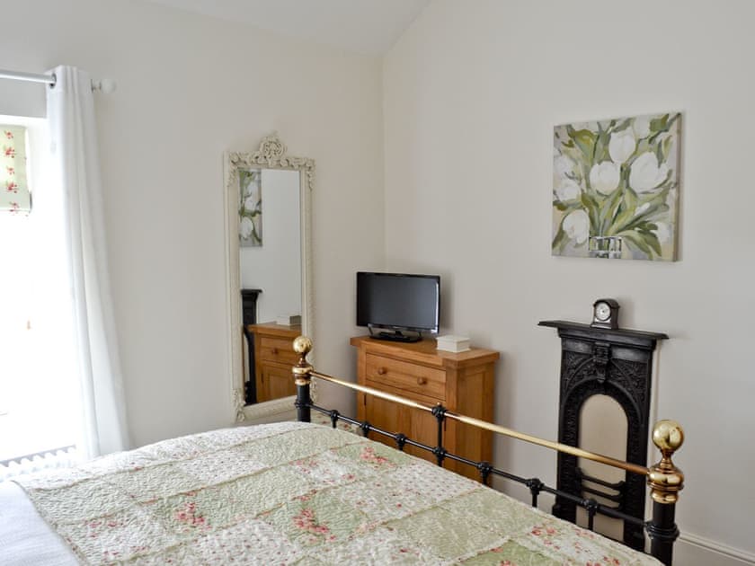 Double bedroom | Donadea Cottage, Babell nr. Holywell
