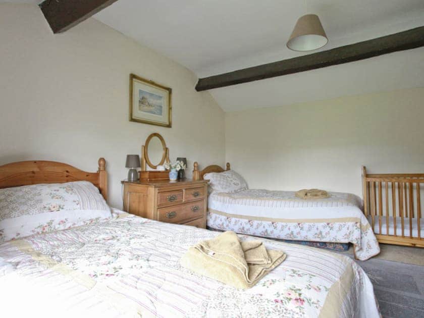 Twin bedroom | The Cottage, Harwood Dale, Scarborough