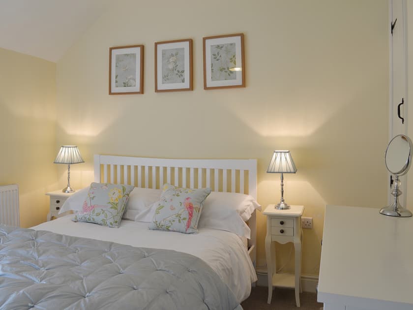Double bedroom | The Causeway, Eyam, nr. Bakewell