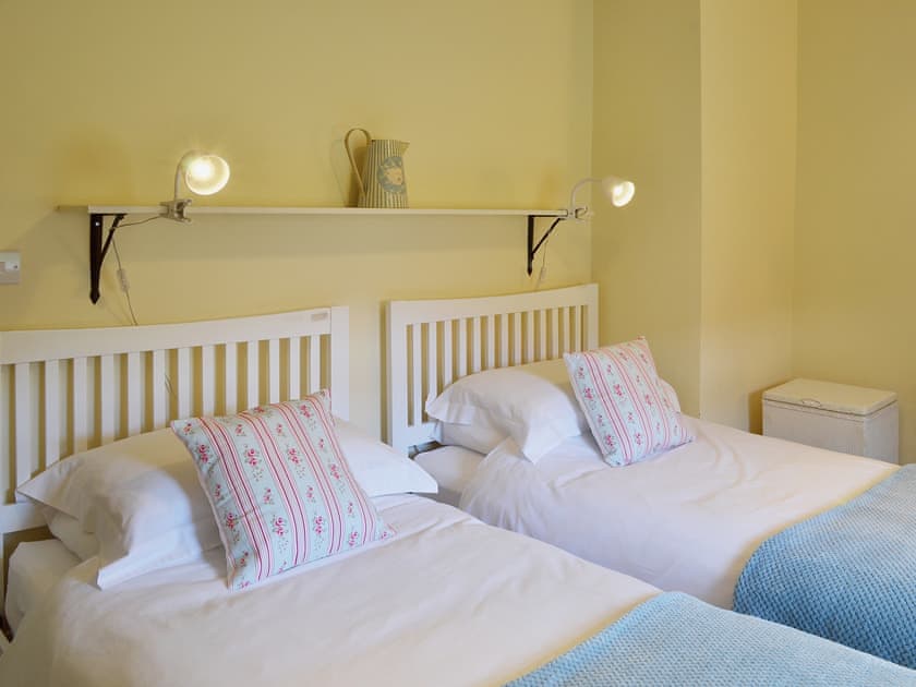 Twin bedroom | The Causeway, Eyam, nr. Bakewell