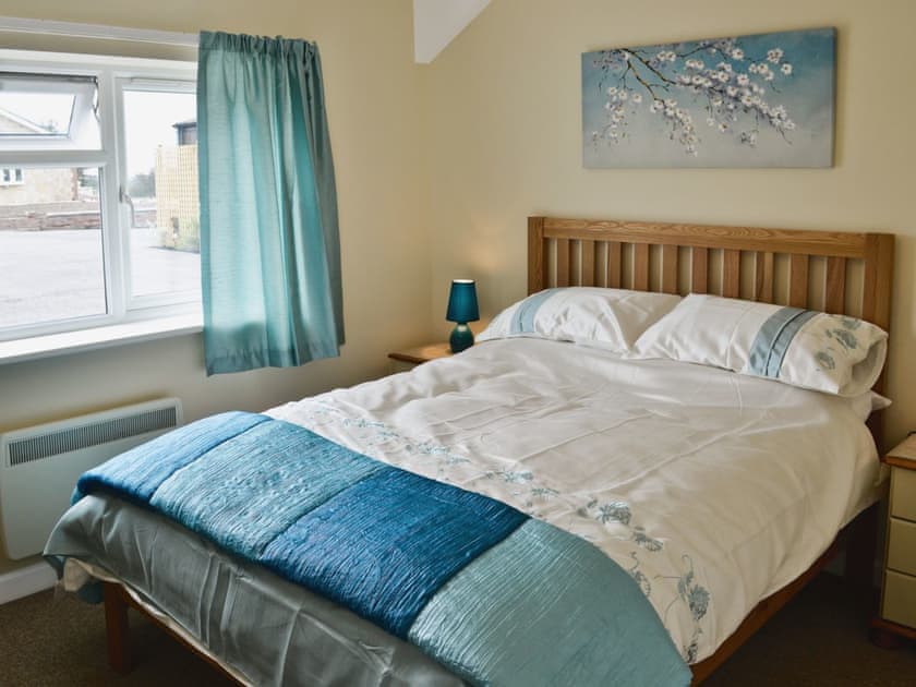 Double bedroom | St Anne’s Cottages - Magnolia, Chickerell, nr. Weymouth