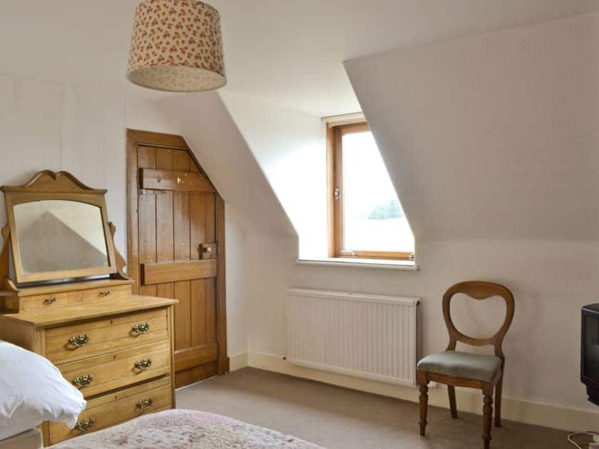 Twin bedroom | Old Post Office House, Artafallie, Inverness