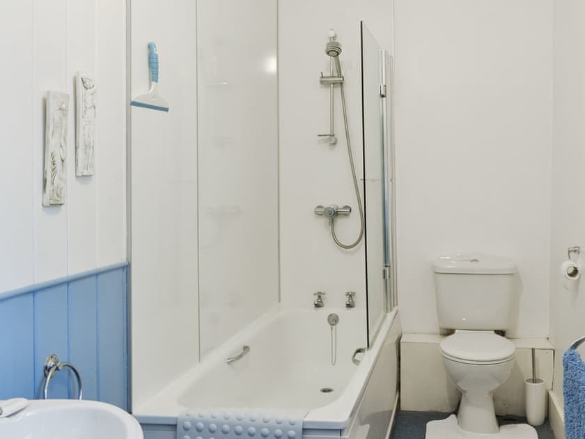 Bathroom | Old Post Office House, Artafallie, Inverness