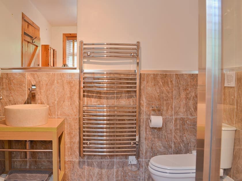 Modern en-suite shower room | Horsepark Cottage, Gatehouse of Fleet