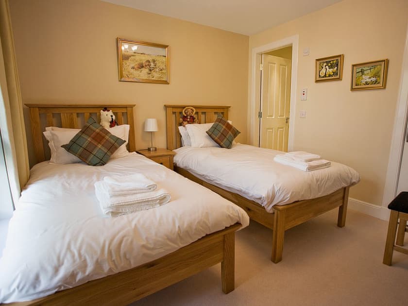 Nicely furnished twin bedroom | The Quaich, Fearnan, by Aberfeldy