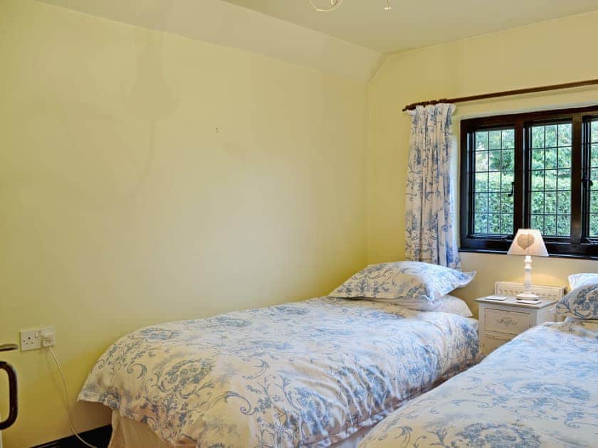 Twin bedroom | Violet Cottage, Catfield, nr. Potter Heigham