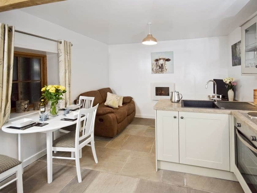 Open plan living/dining room/kitchen | Bramley Farm Cottages - The Stable, Whalley