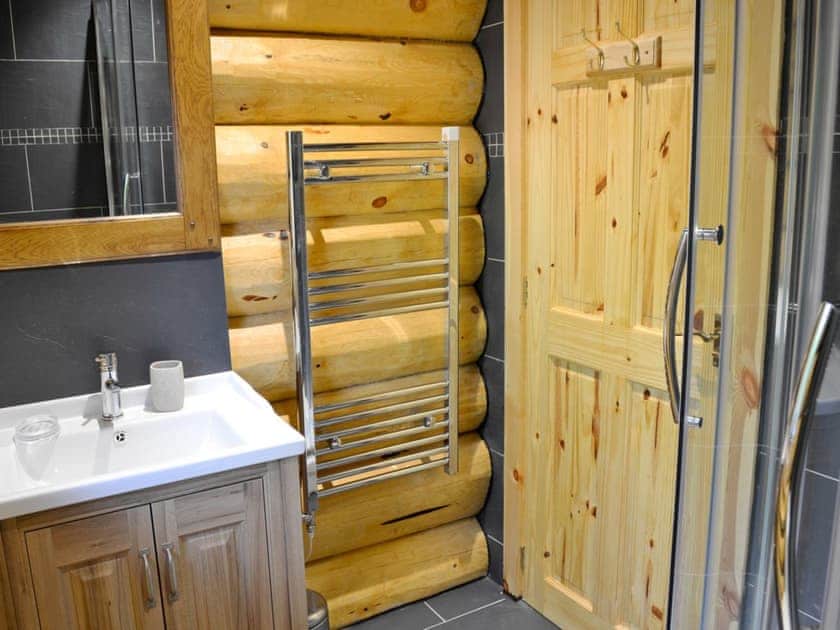 Shower room | Fir Tree Lodge, Groesffordd Marli, nr. Abergele