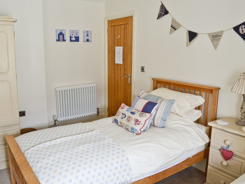 Twin bedroom | Donadea Cottage, Babell nr. Holywell