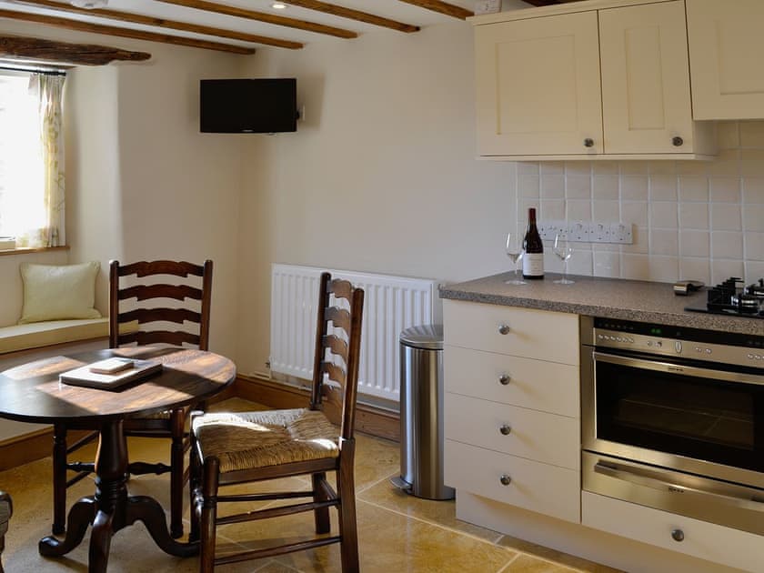 Kitchen/diner | Lantern Cottage, Longborough