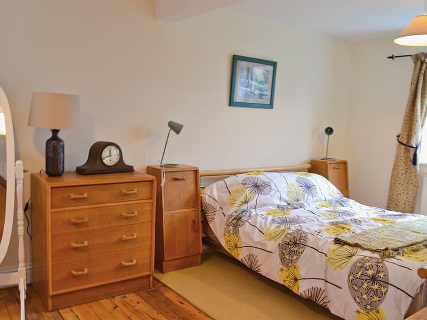 Double bedroom | Bert’s Cottage, Fordingbridge