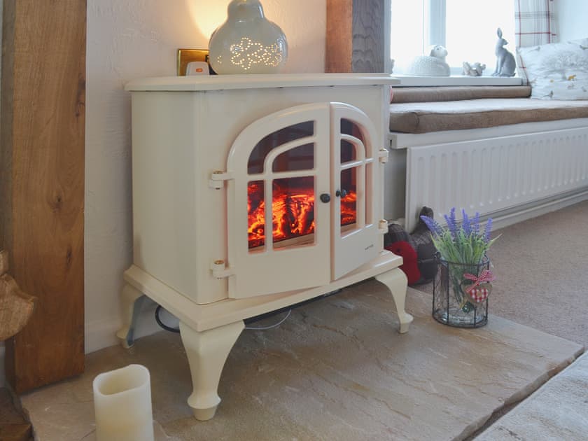Living room/dining room | Salem Fach, Llanfairynghornwy