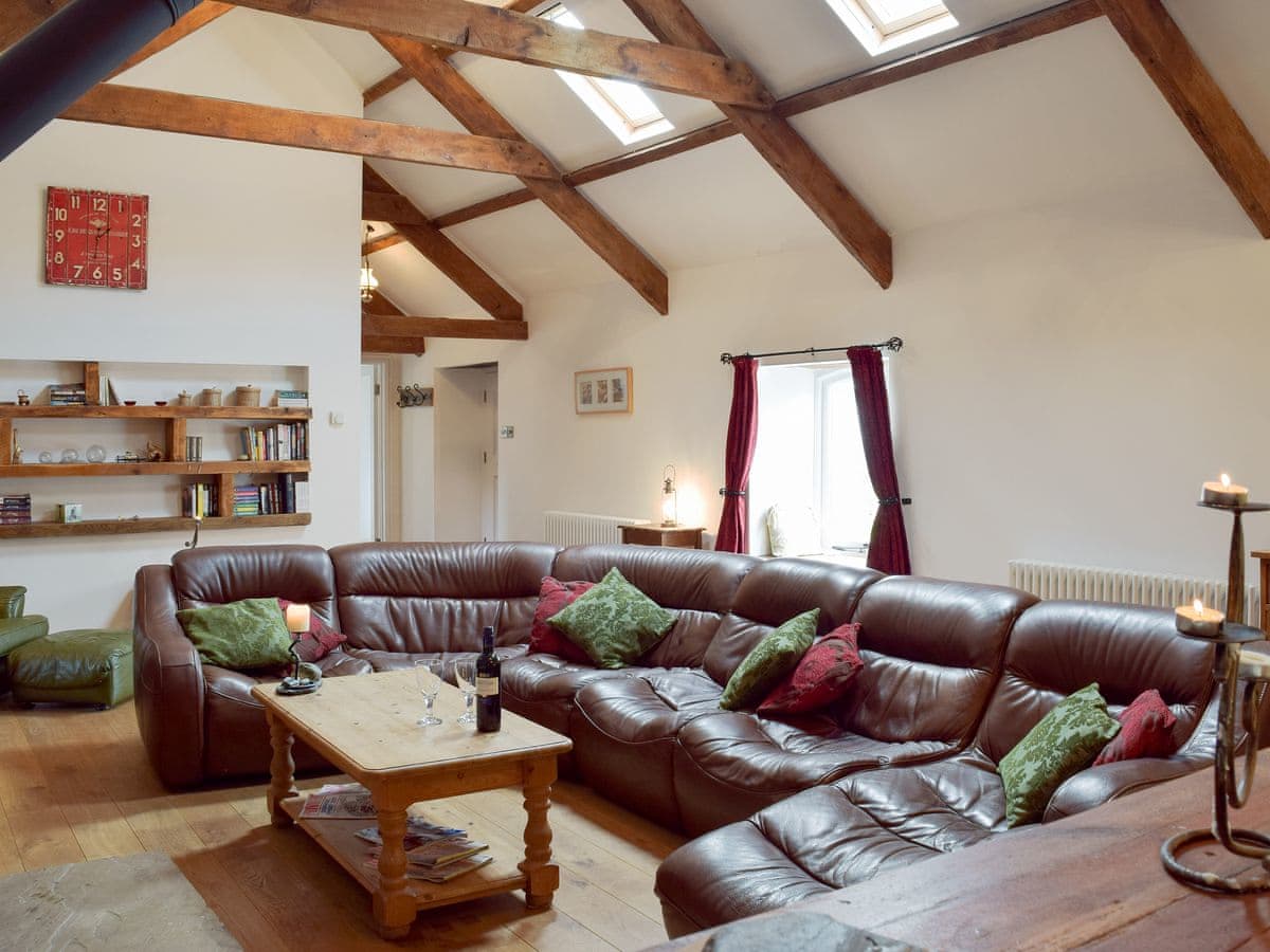 Upper Farms Barns - Swallow Lodge - Holiday Lodge in South Wales - Image 5