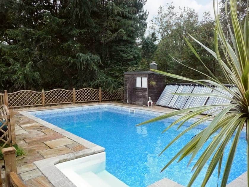Holiday Cottages To Rent In Peak District Swimming Pool 2019