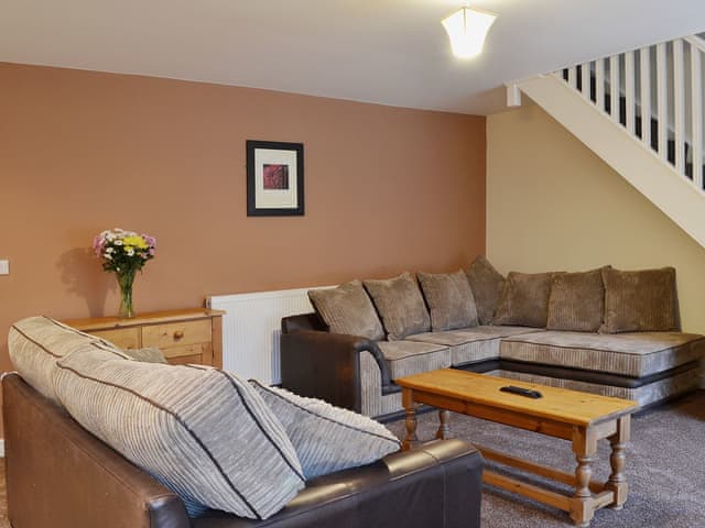 The Grange Holiday Cottages Kittiwake Cottage Ref 30796 In