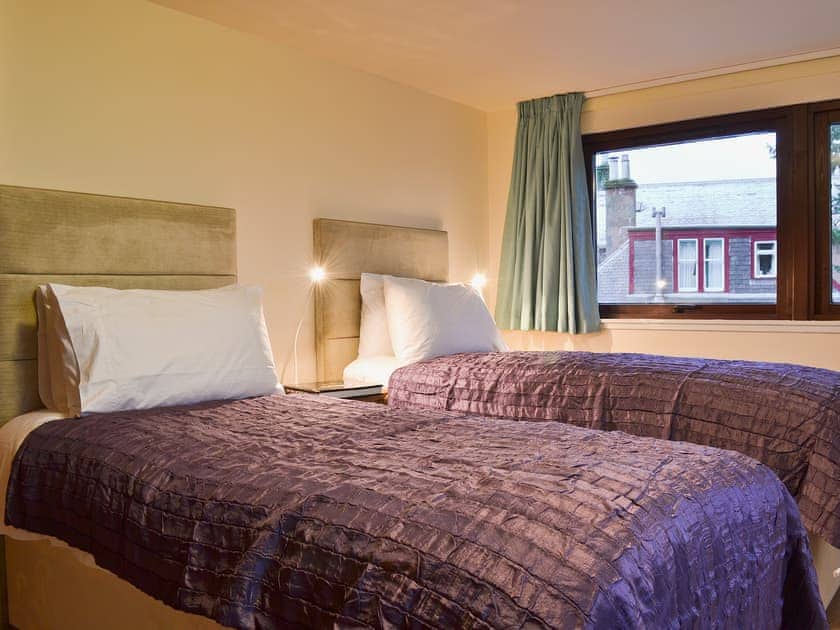 Twin bedroom | The Gregorton Coach House, Blairgowrie