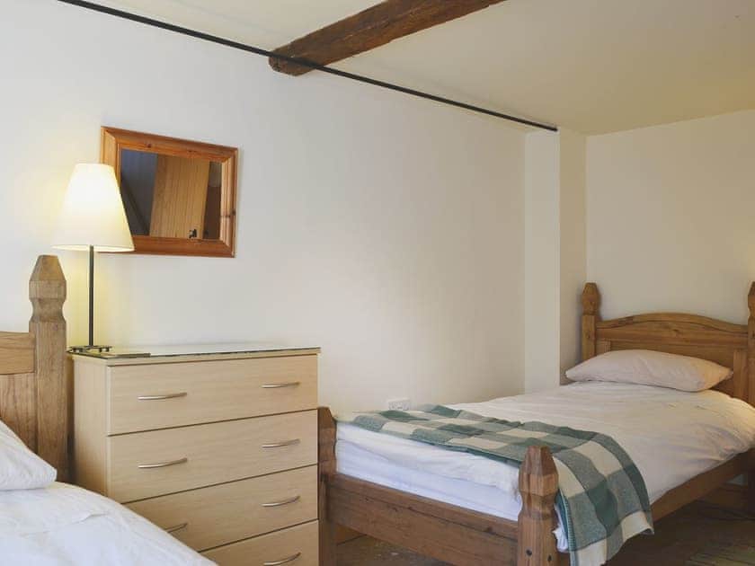 Twin bedroom | Parc Uchaf Cottages - Stable Cottage, Oswestry
