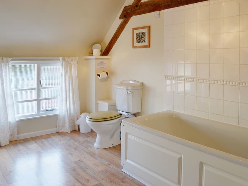 Bathroom | Waxway Farm Cottages - Swallows Cottage, Ottery St Mary