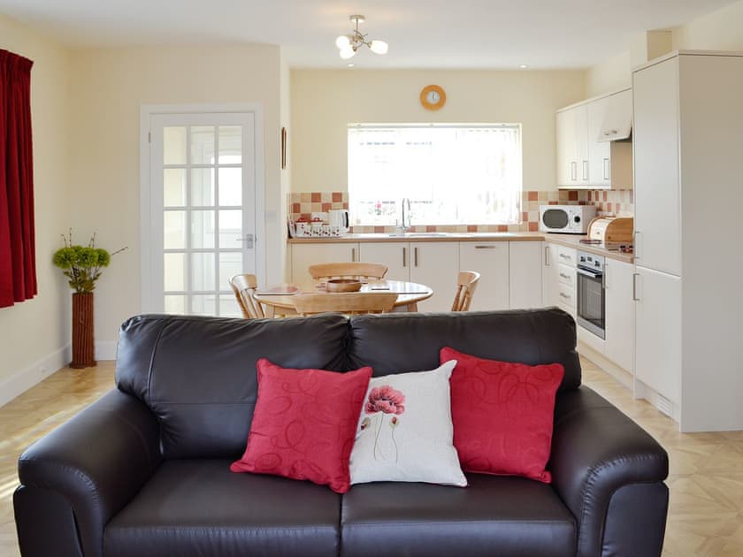 Open plan living/dining room/kitchen | St Anne’s Cottages - Sunset Cottage, Chickerell, nr. Weymouth