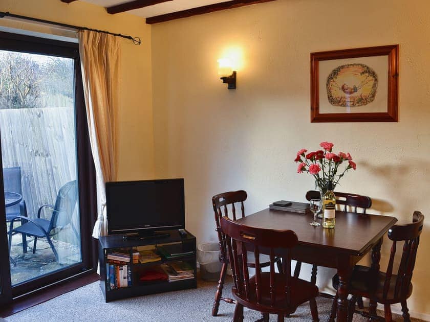Living room/dining room | Penrose, Boscastle