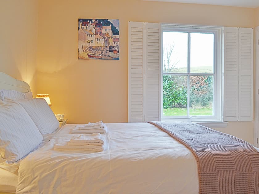 Double bedroom | Mill Cottage, Comrie, nr. Crieff