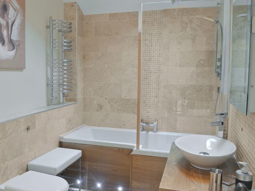 Bathroom | The Hayloft, Kidderminster