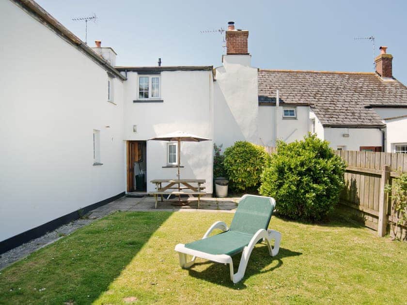 Garden | Court Farm Holidays - Wheelwright, Marhamchurch, nr. Bude
