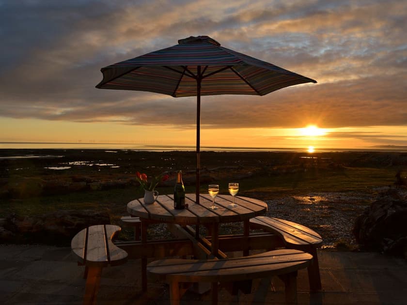 Sitting-out-area | Driftwood, Southerness, Dumfries