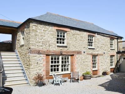Driftwood Cottages The Stables By The Sea Ref Tpt In Porth