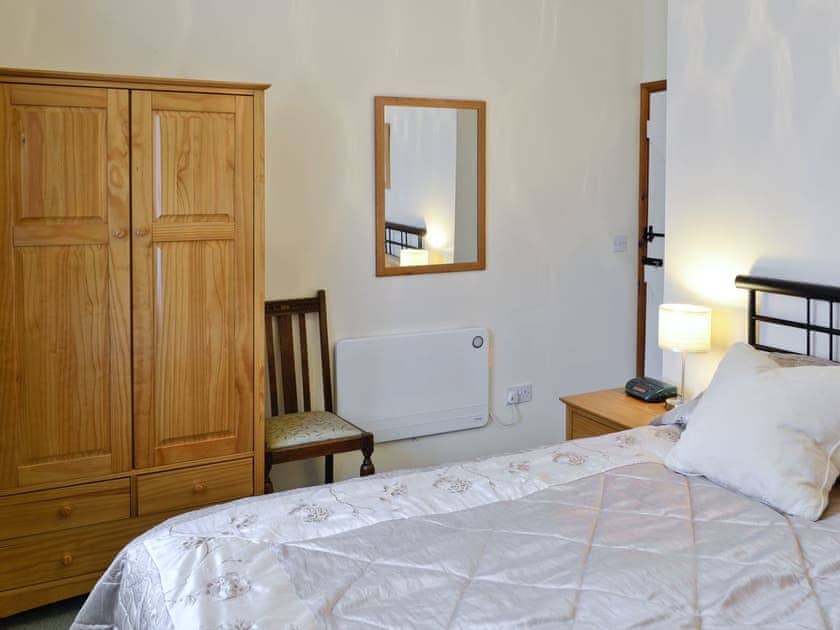 Double bedroom | Rose Cottage, Sturminster Newton