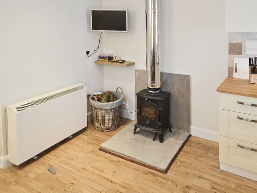 Open plan living/dining room/kitchen | Baytree Cottages - Baytree Cottage 1, Birch, nr. Colchester