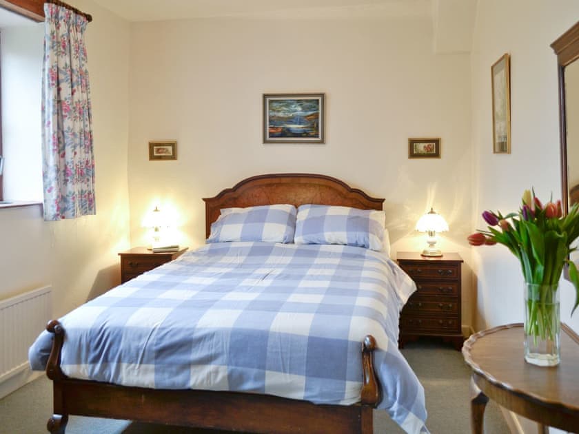 Double bedroom | Periton Park Court - Stables, Minehead