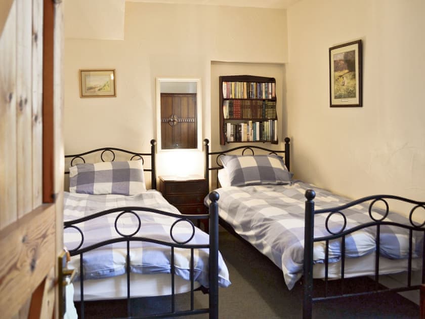 Twin bedroom | Periton Park Court - Stables, Minehead