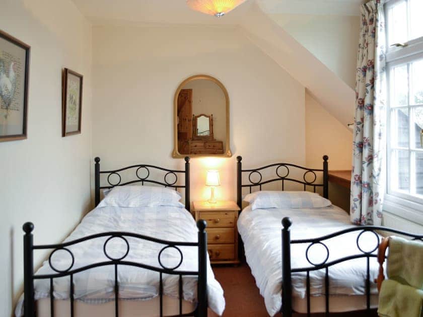 Triple bedroom | Periton Park Court - Coach House, Minehead