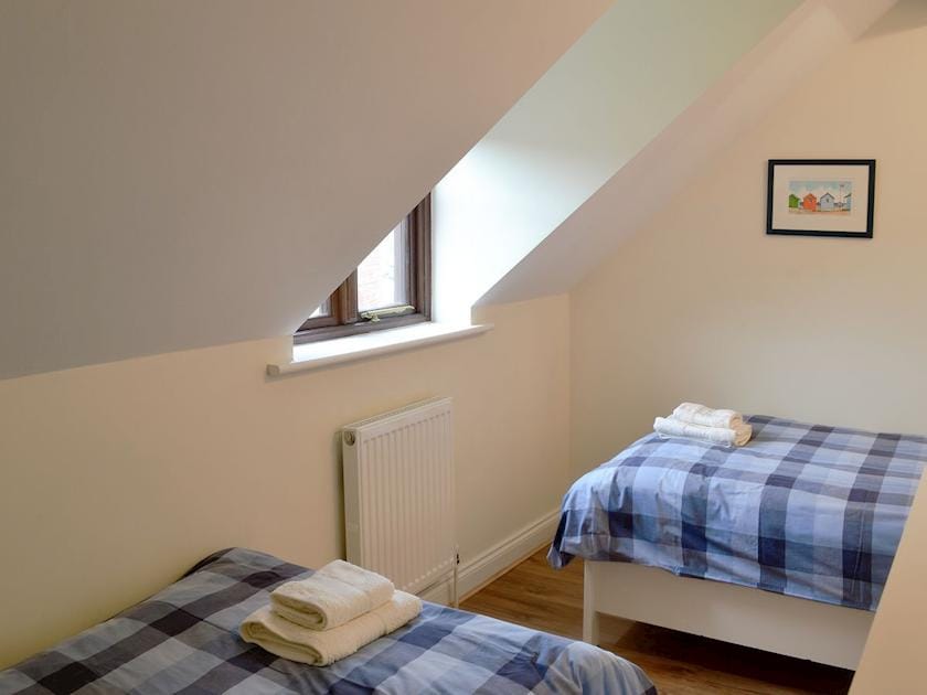 Twin bedroom | The Dreaming Duck, Whitby