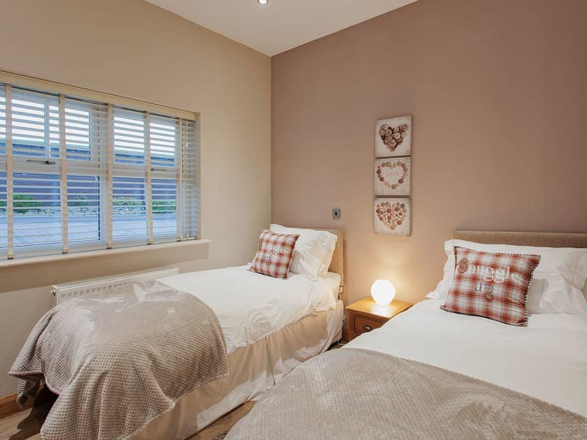 Relaxing twin bedroom | Number 2 - The Old Stables, Knitsley, near Lanchester