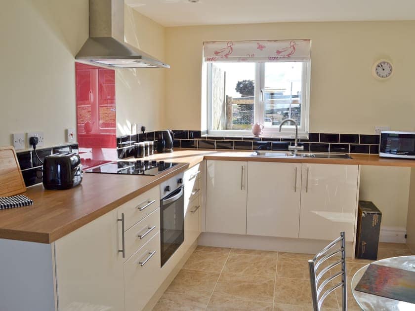 Open plan living/dining room/kitchen | A Bit on the Side, Nonington, nr. Canterbury