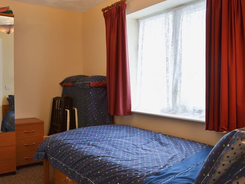 Bedroom | Madog’s Wells - Wrens Nest, Llanfair Caereinion, nr. Welshpool