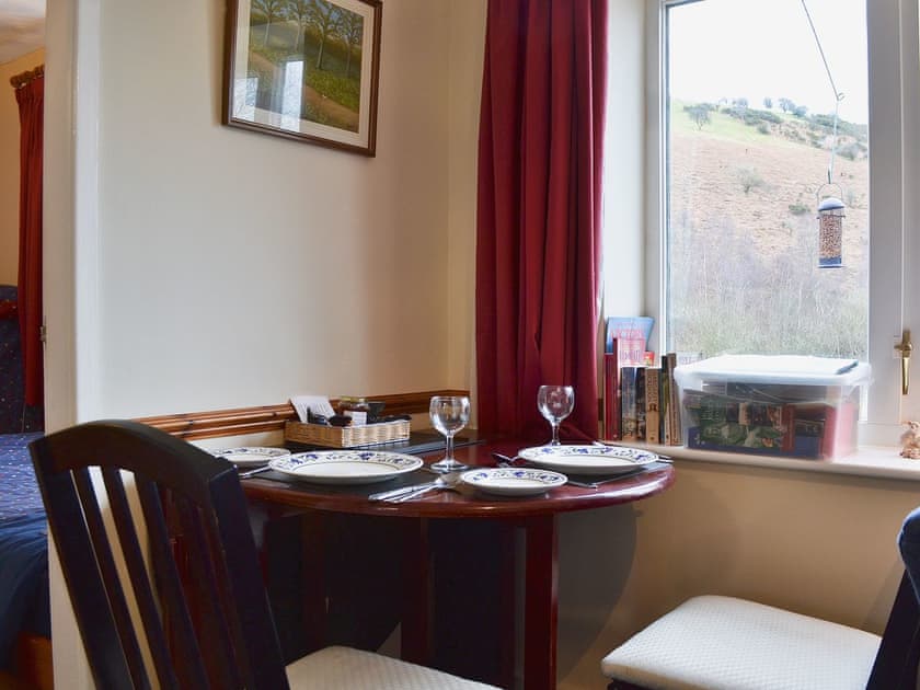 Dining Area | Madog’s Wells - Wrens Nest, Llanfair Caereinion, nr. Welshpool
