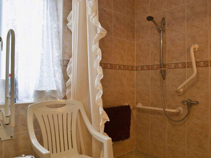 Bathroom | Madog’s Wells - Swallow Cottage, Llanfair Caereinion, nr. Welshpool