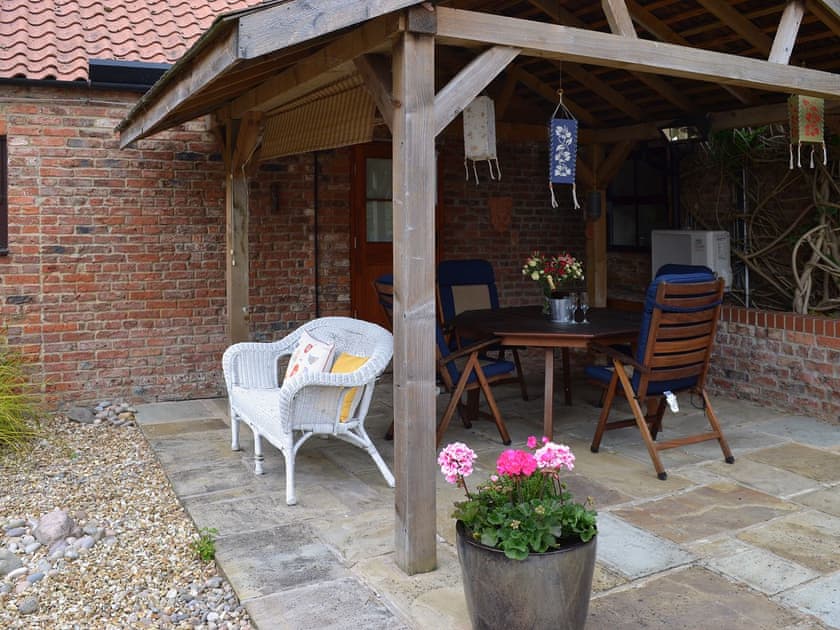 Sitting-out-area | The Landings Cottage, Beningbrough, nr. York
