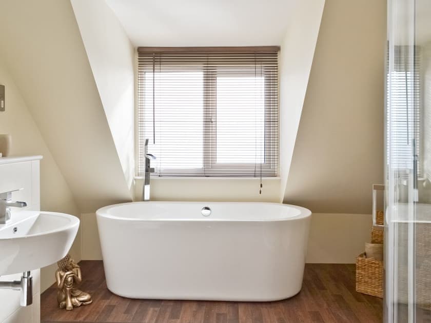 En-suite | Coastguard Cottage Paradise, Scarborough